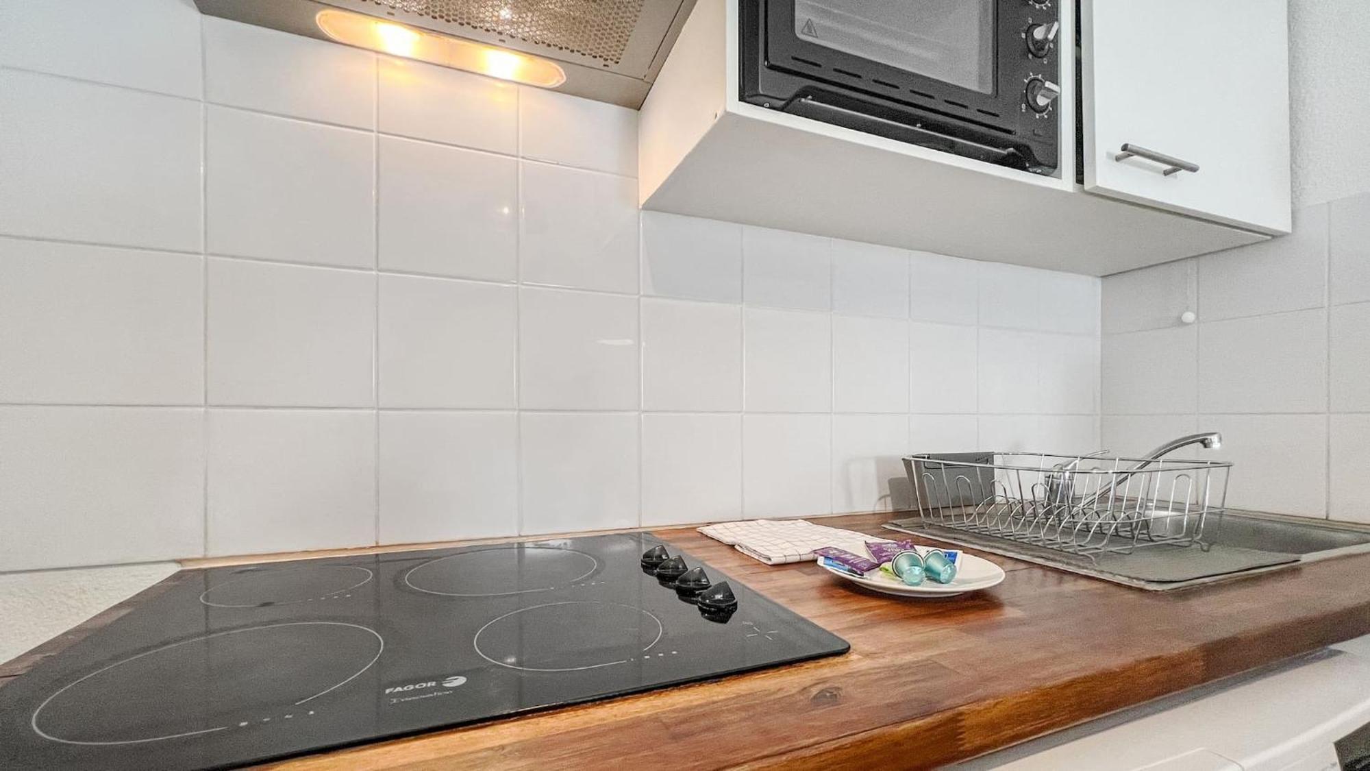Homey Wild - Proche Gare Et Tram - Proche Centre - Balcon Prive - Parking Prive - Wifi Gratuit Аннмасс Екстер'єр фото